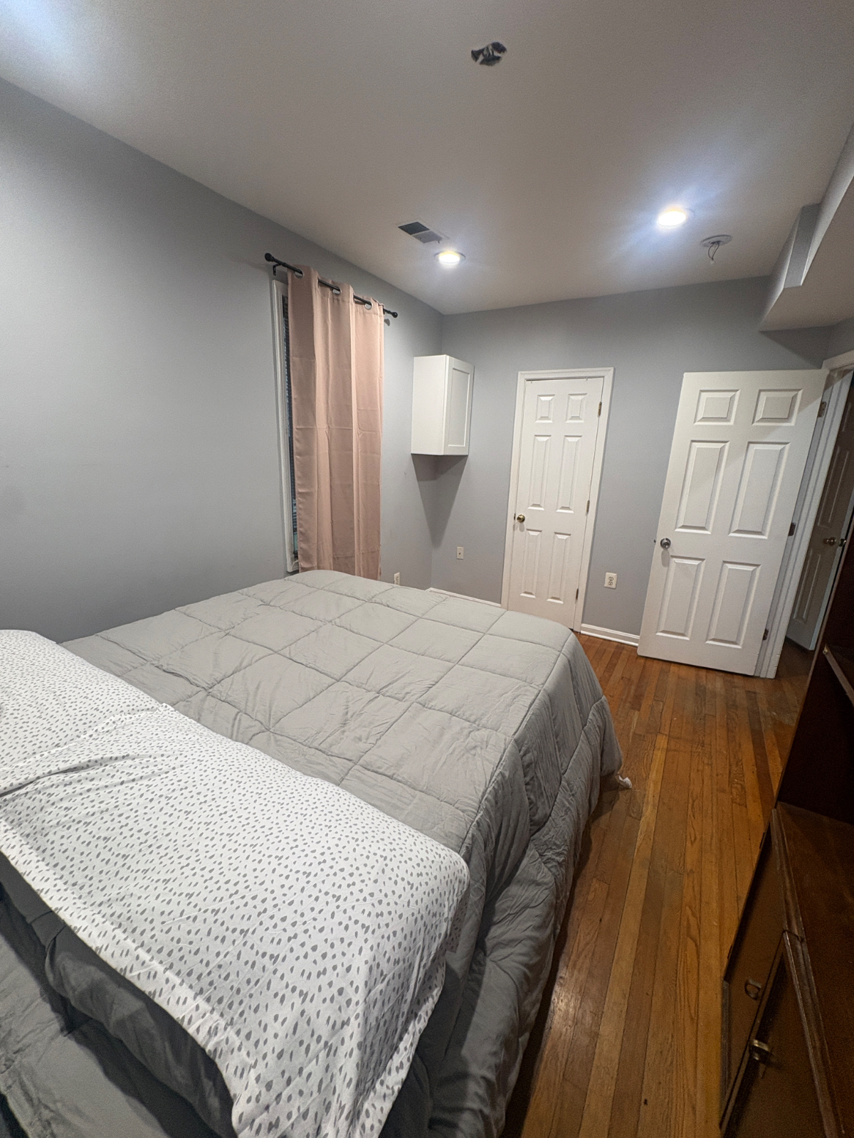 2 BR/2 BA DC Property in a Great Location - Photo 4