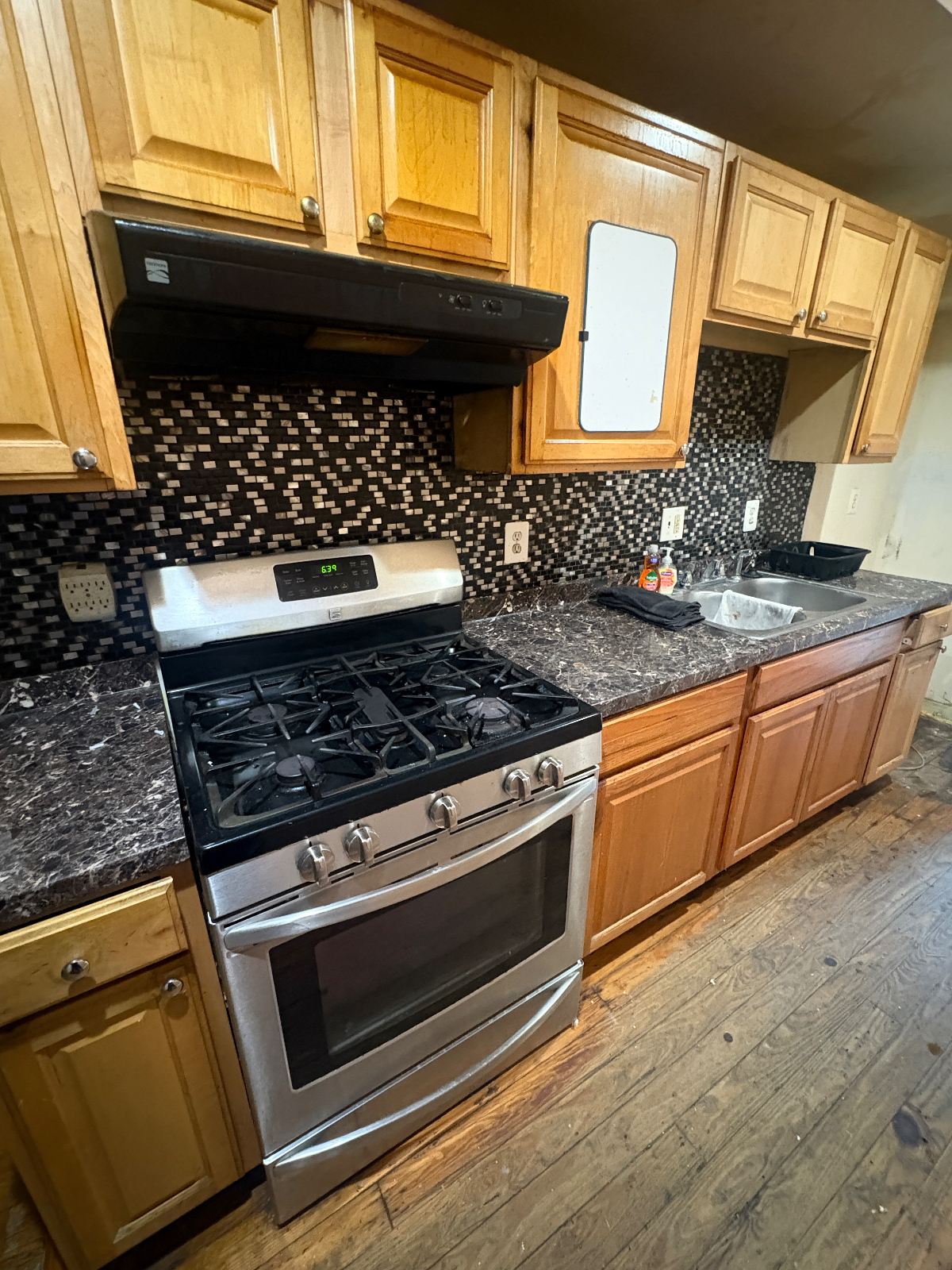 2 BR/2 BA DC Property in a Great Location - Photo 5