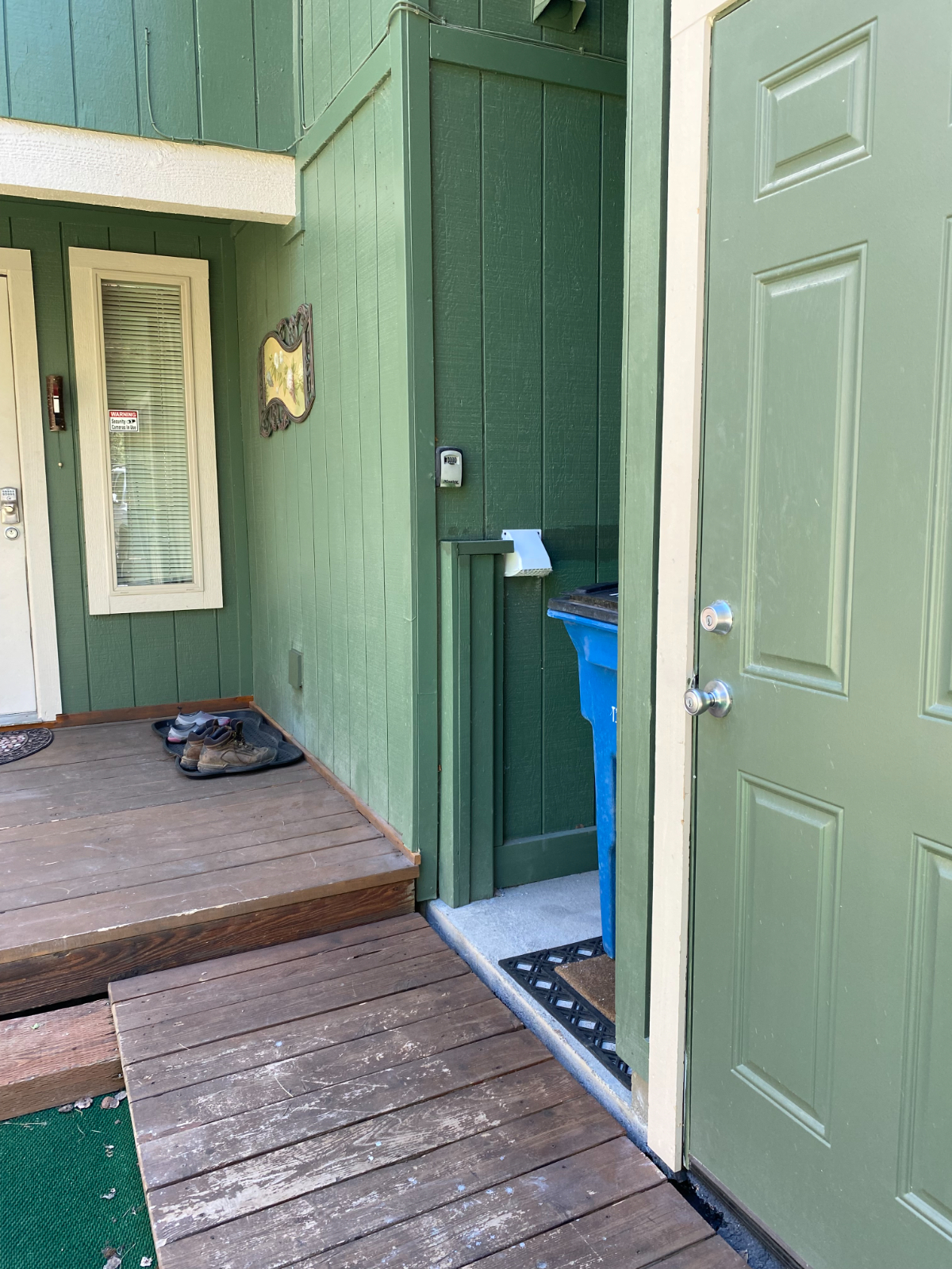 On the Deschutes River TownHome 20 miles from Bend, 26miles to Mt Bachelor Bend Oregon - Photo 2