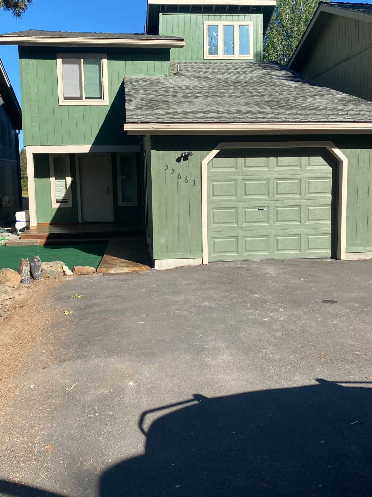 On the Deschutes River TownHome 20 miles from Bend, 26miles to Mt Bachelor Bend Oregon - Photo 3