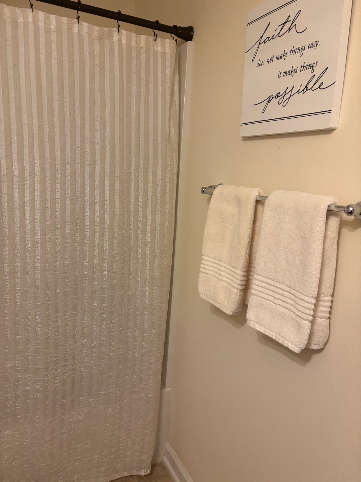 Furnished BR & BA with Family Room in Lower Level of Comfortable Home in Quiet Neighborhood - Photo 6