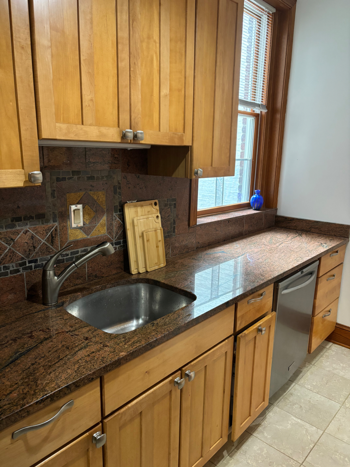 1BR, 1Bath, Kitchen, Dining and Living Room - Photo 11