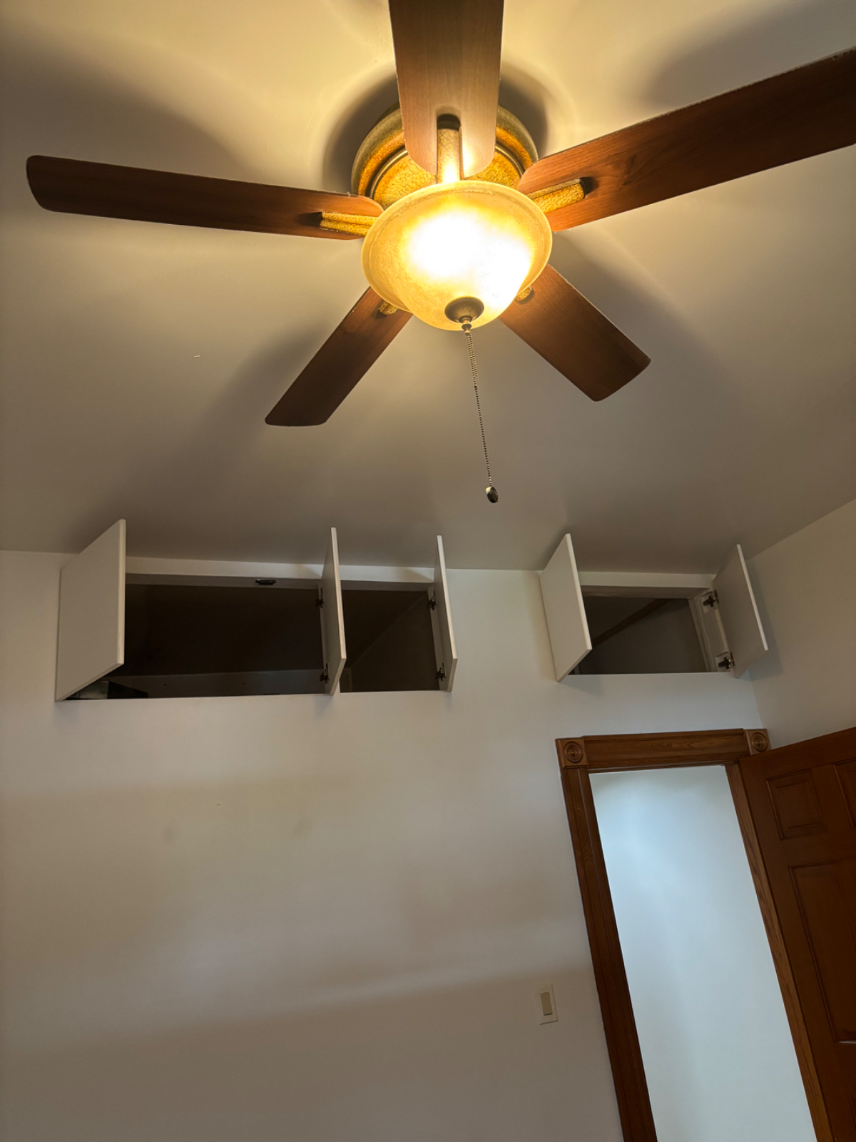 1BR, 1Bath, Kitchen, Dining and Living Room - Photo 5