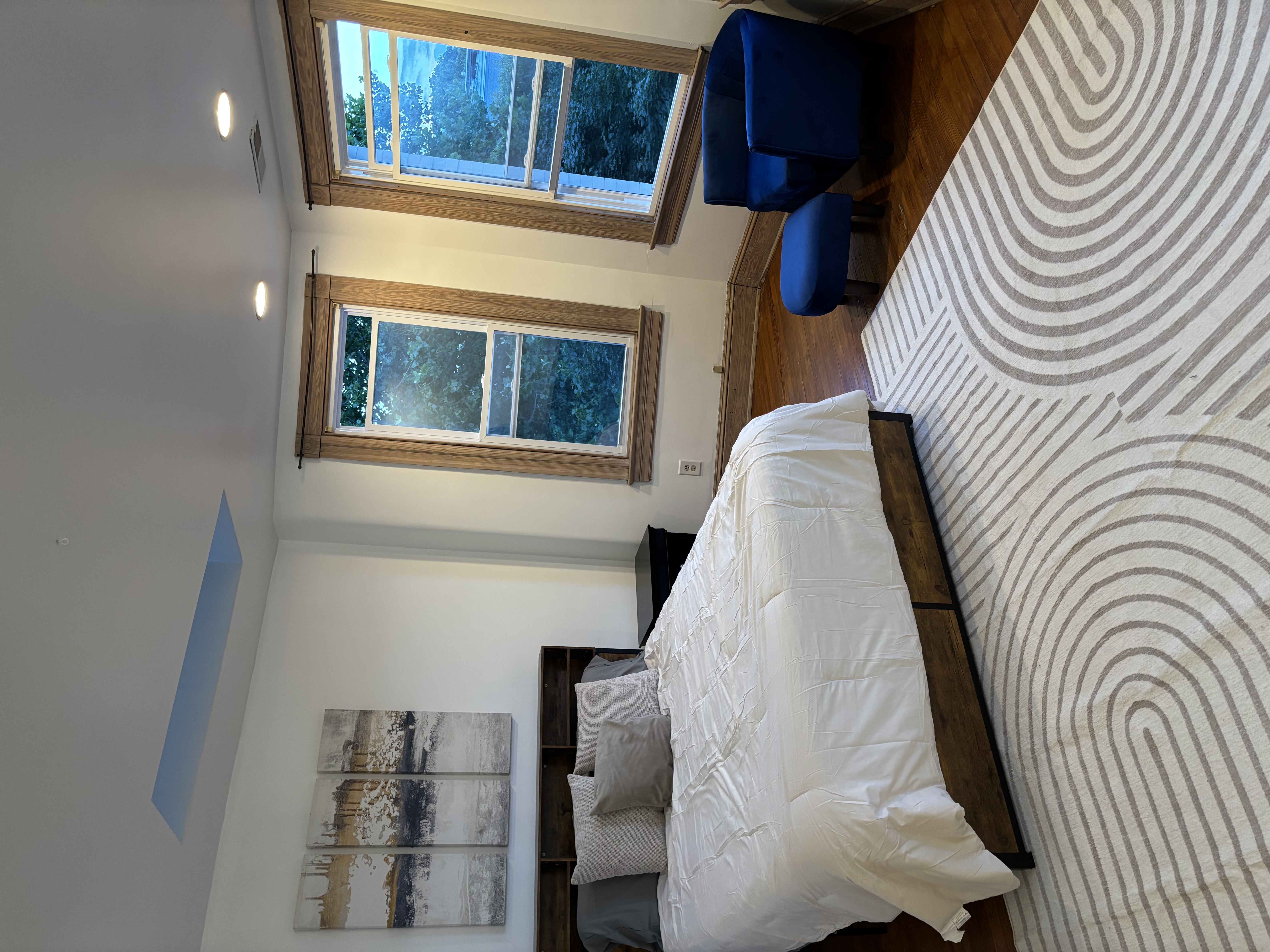 1BR, 1Bath, Kitchen, Dining and Living Room - Photo 7