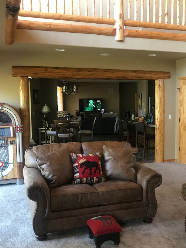 Spacious Furnished Mountain Retreat Near Downtown Bend and St. Charles Medical Center - Photo 5