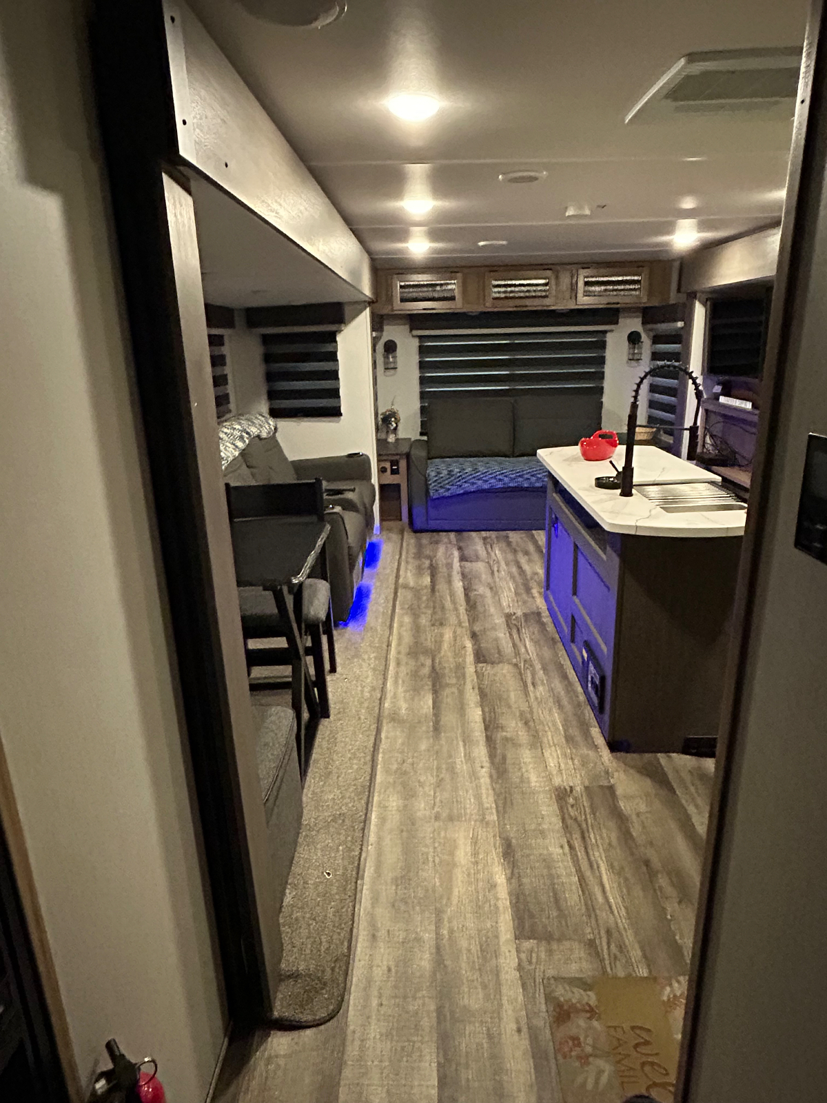 Private 1 Bedroom, Full Hook up W/E, Sewer, Cable & Wi-Fi - Photo 7