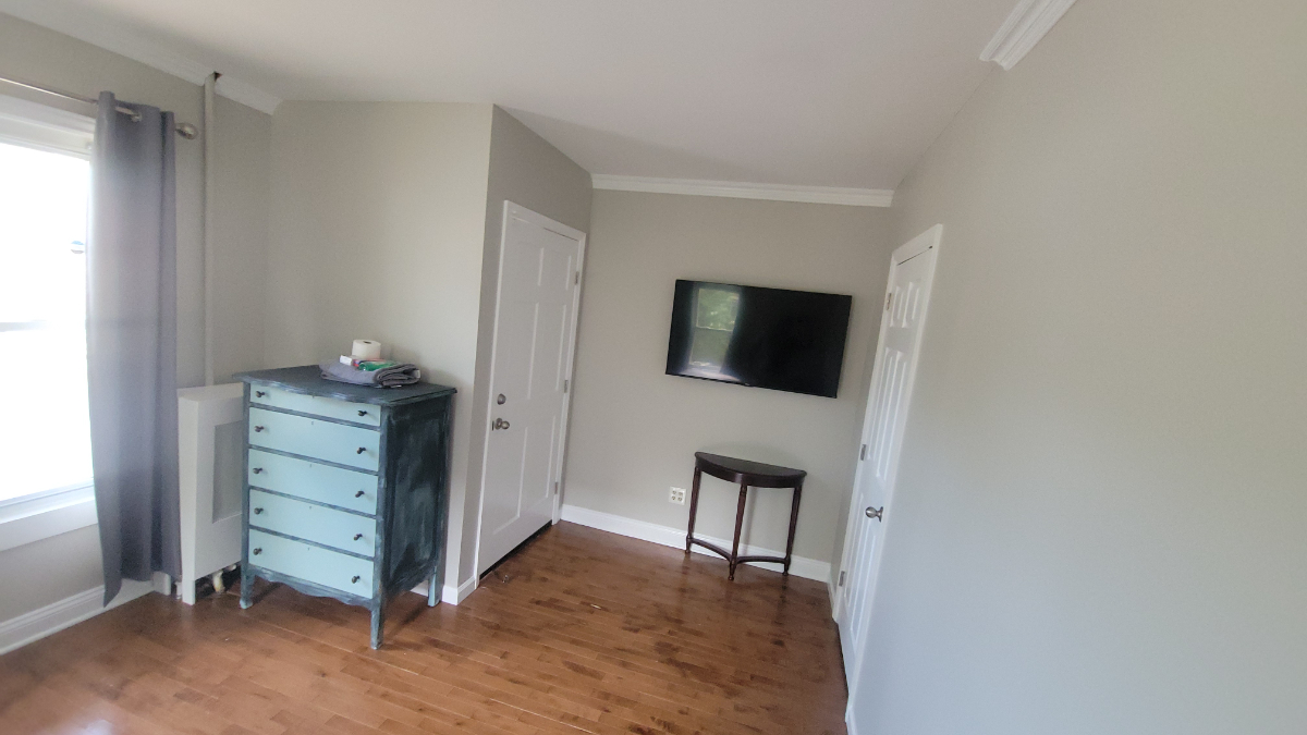 Clean, Quiet, and Convenient - Photo 3