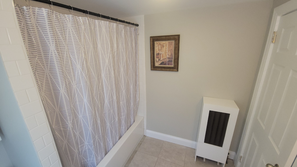 Clean, Quiet, and Convenient - Photo 7