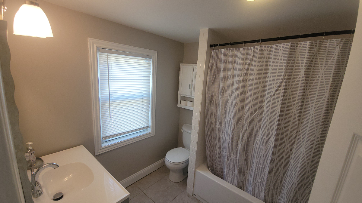 Clean, Quiet, and Convenient - Photo 8