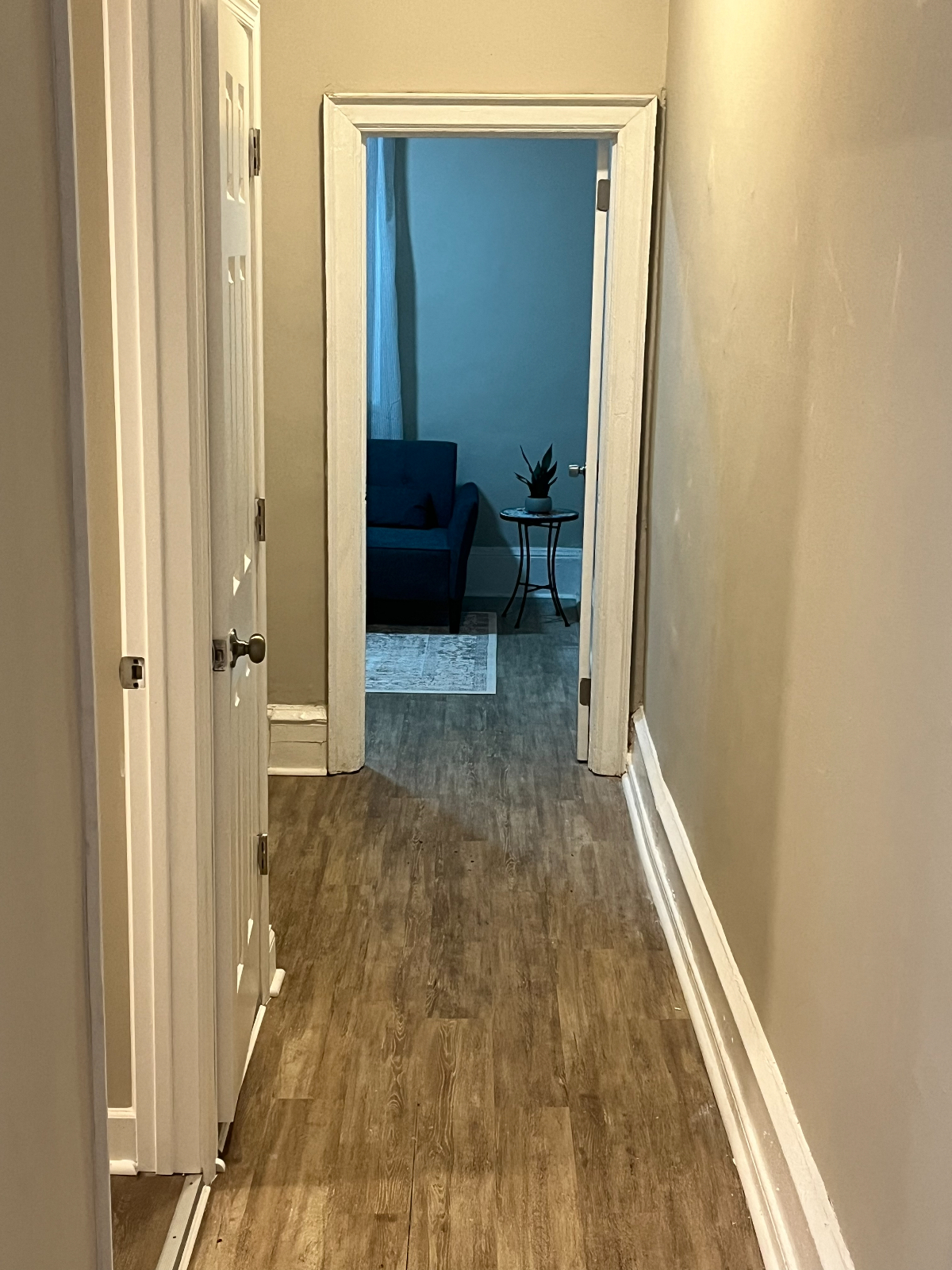 2nd Fl - Stylish 1BR Unit - Photo 4