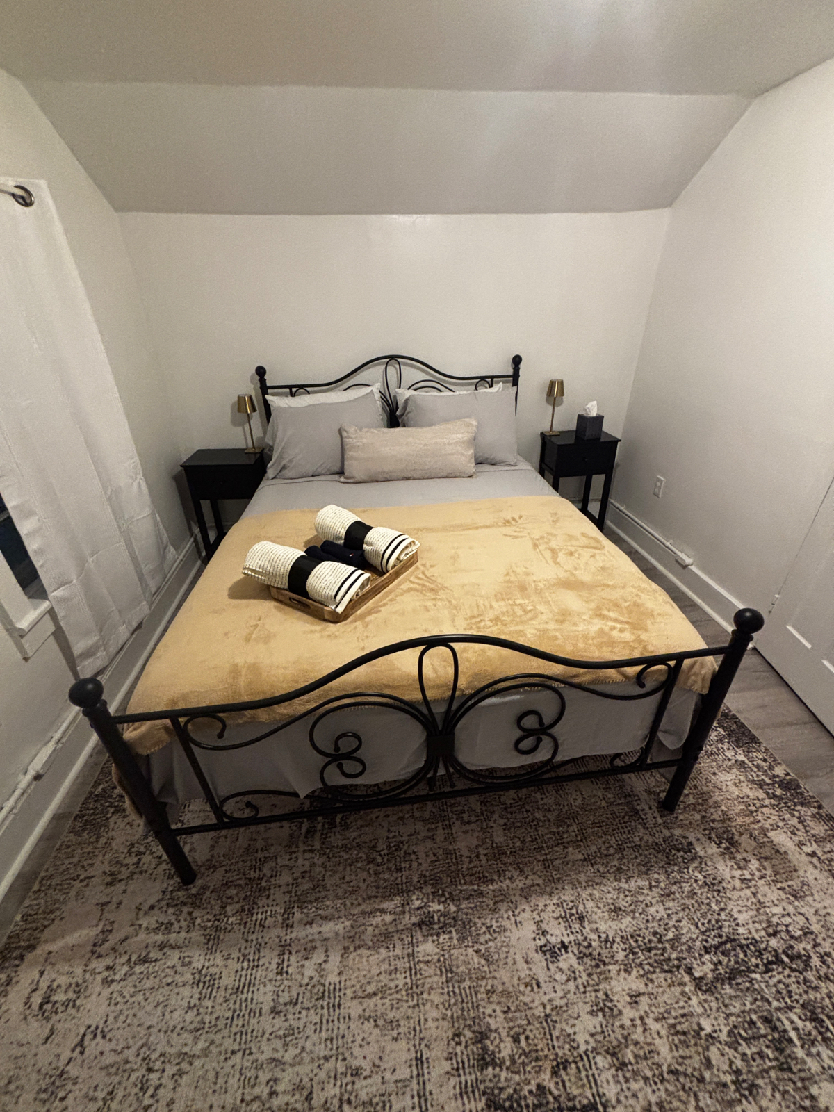 Sky View Apartment - Photo 4