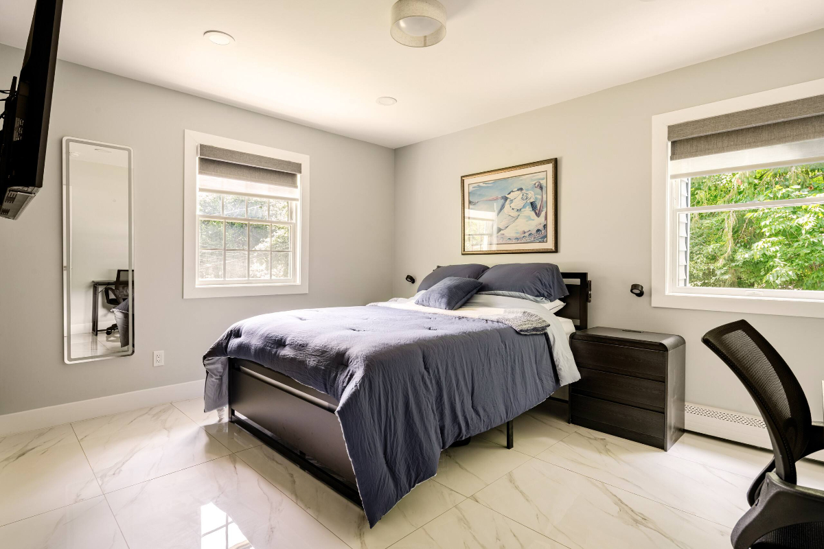 Modern Furnished 1BR Apartment on Quiet 3.5-Acre Property -- Prime Location - Photo 12