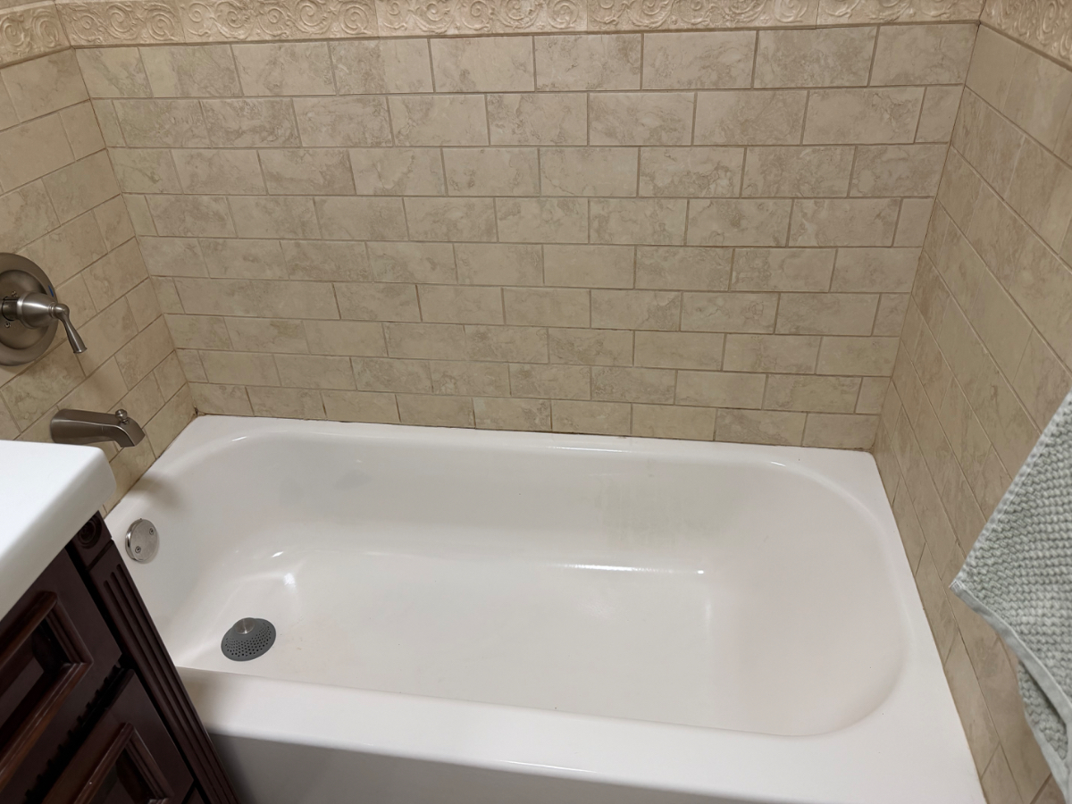 Inviting Furnished 1BR Apartment Near Hospitals, Transit & Walkable To Everyday Essentials - Photo 11