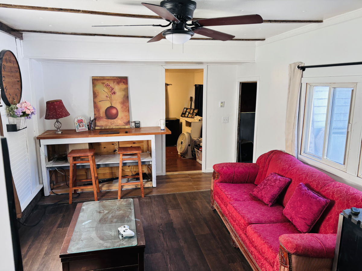 Cozy 2 Bedroom, Parking, Laundry, Kitchen - Photo 4