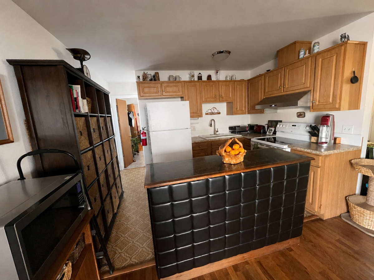 Quiet 3bd / 2bath Home Near Downtown - Photo 5