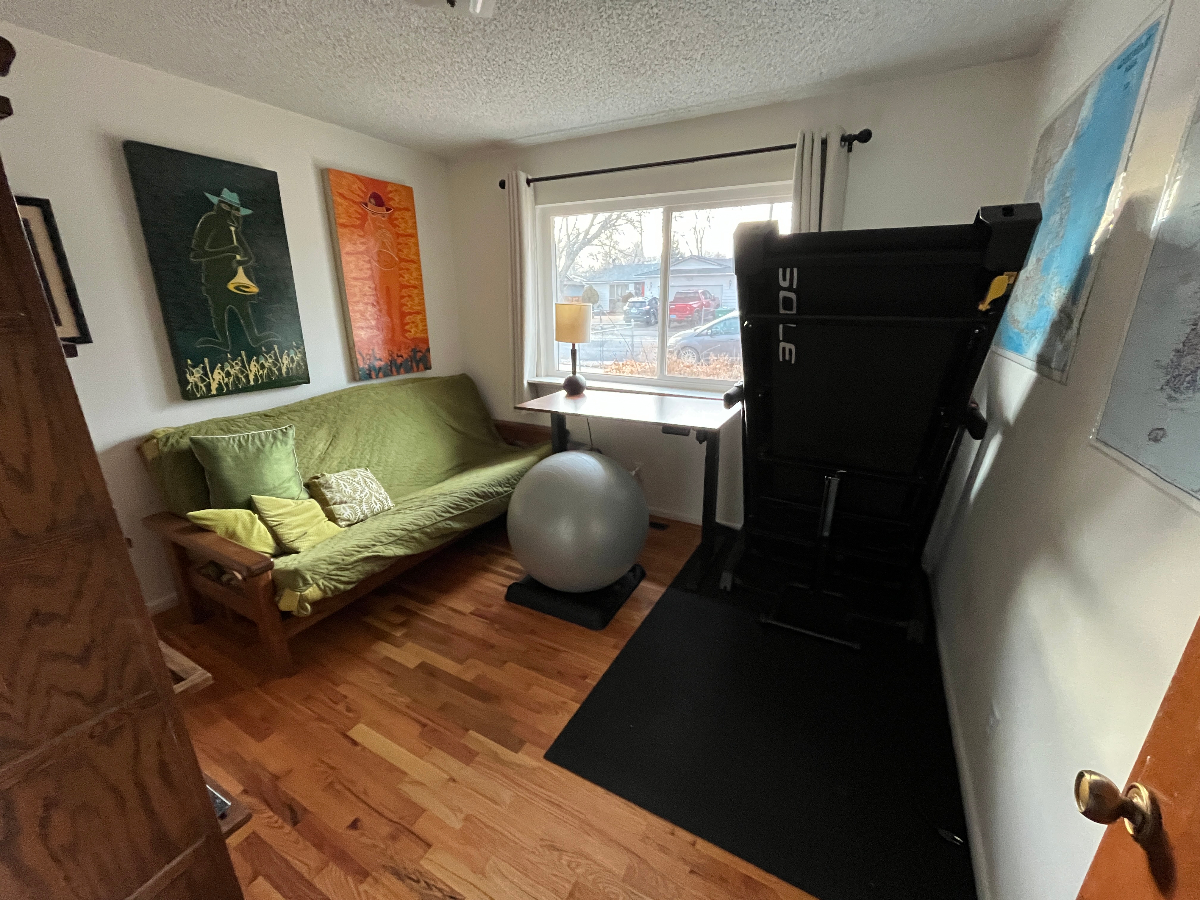 Quiet 3bd / 2bath Home Near Downtown - Photo 8