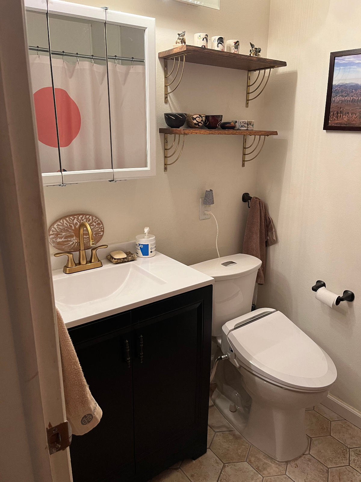 Quiet 3bd / 2bath Home Near Downtown - Photo 10