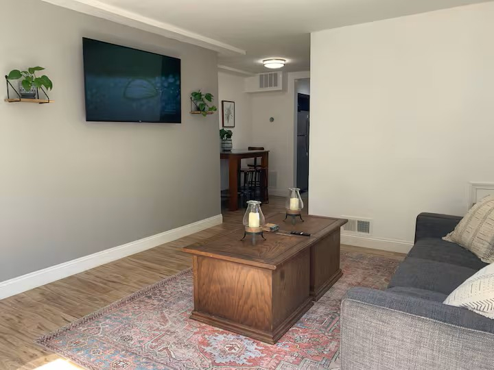 Fully Furnished 3BR Retreat with Fenced Yard and Fire Pit Near Joyce Evans Therapeutic Recreation Ce - Photo 1