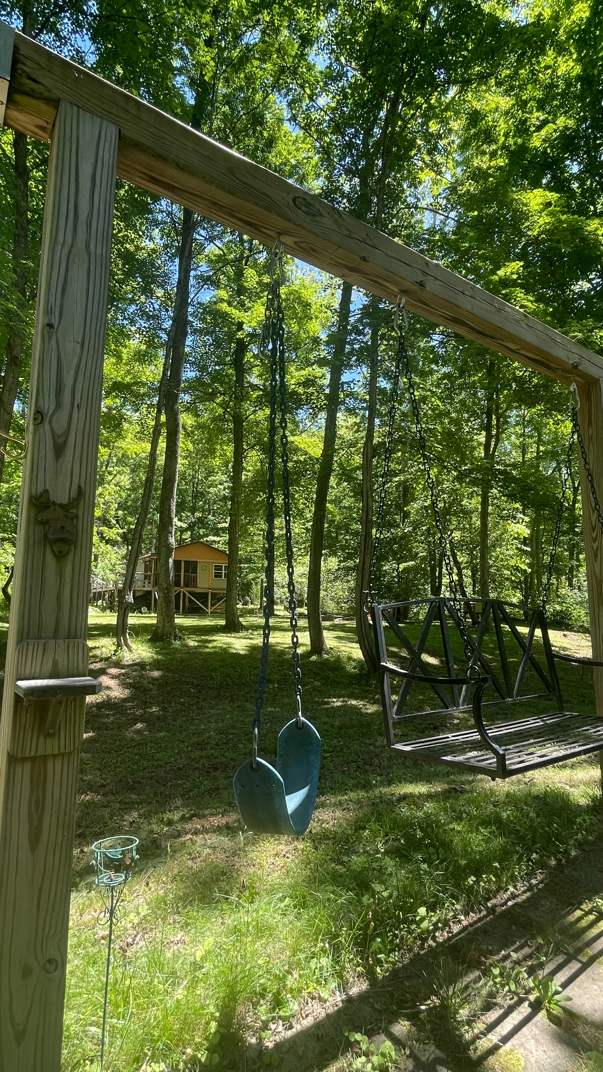 Waterfront Cabin Escape | Clear waters & Great Fishing - Photo 2