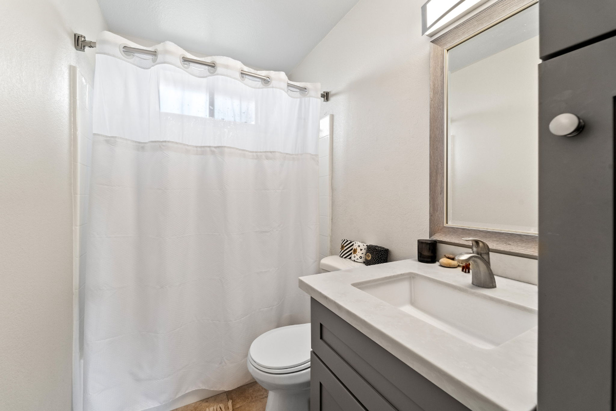 Furnished Condo in North Park - Photo 4