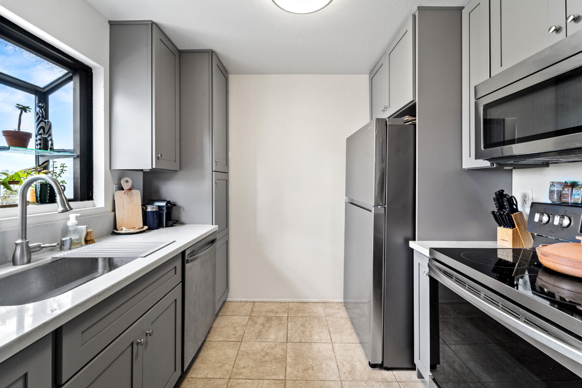 Furnished Condo in North Park - Photo 2