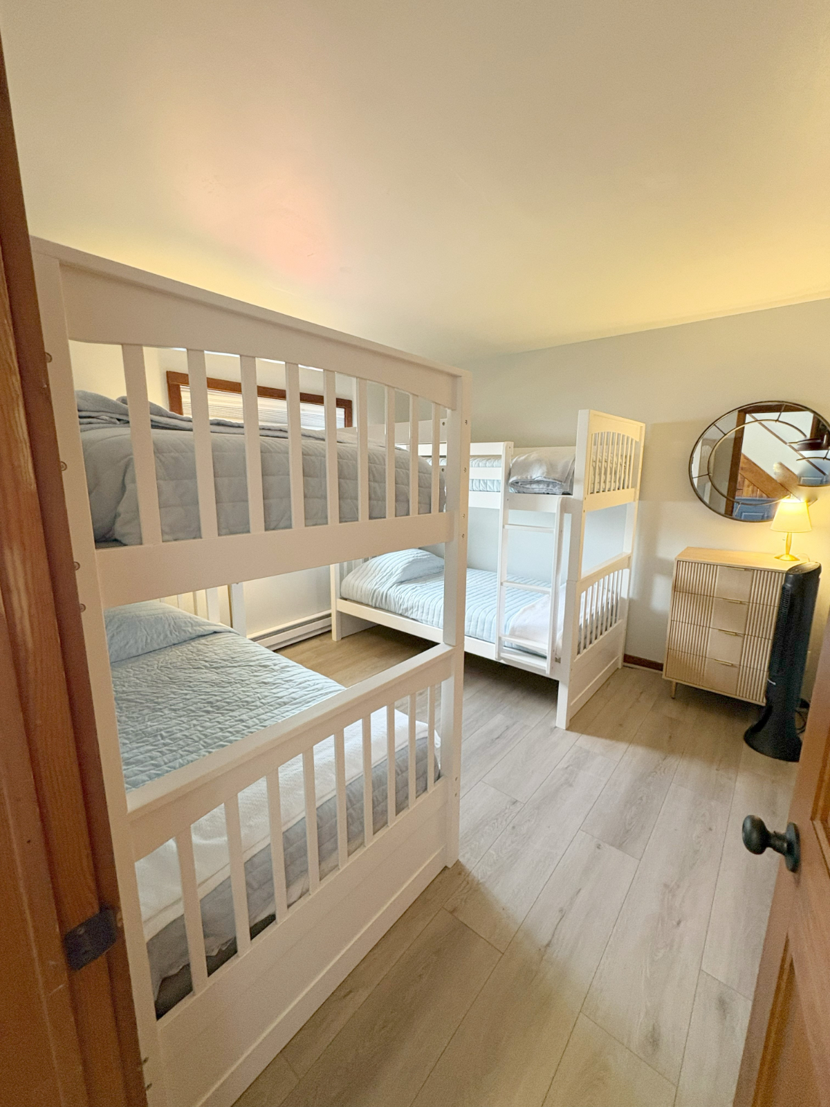 Live on Conesus Lake in a newly renovated home - Photo 9