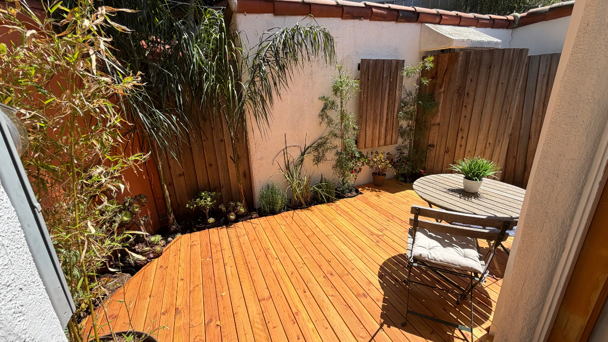 Charming Spanish style, 2 bedroom modern furnished house. - Photo 4