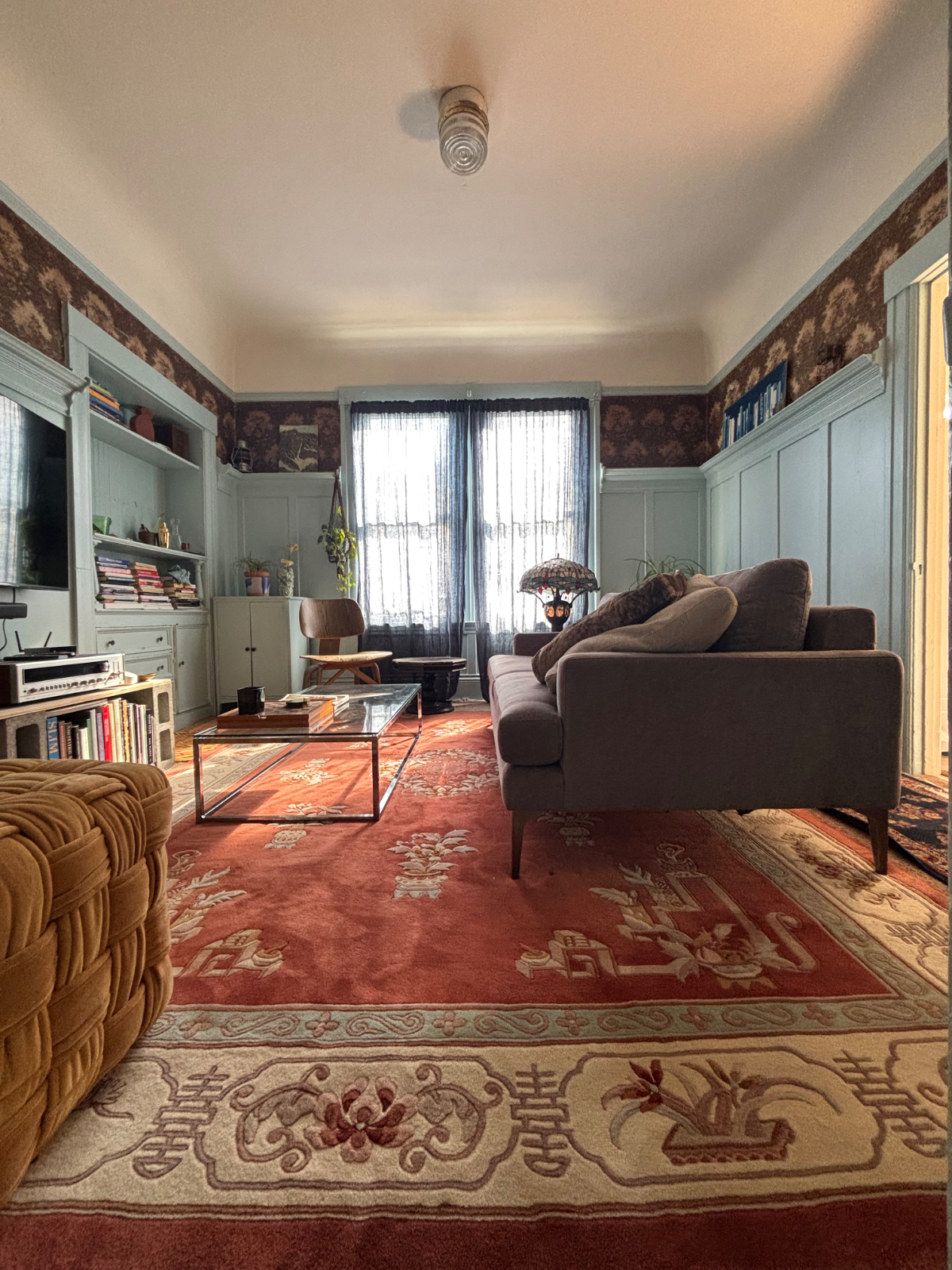 Curated Furnished Room in Precita Park Victorian - Mission-Bernal Threshold - Photo 5
