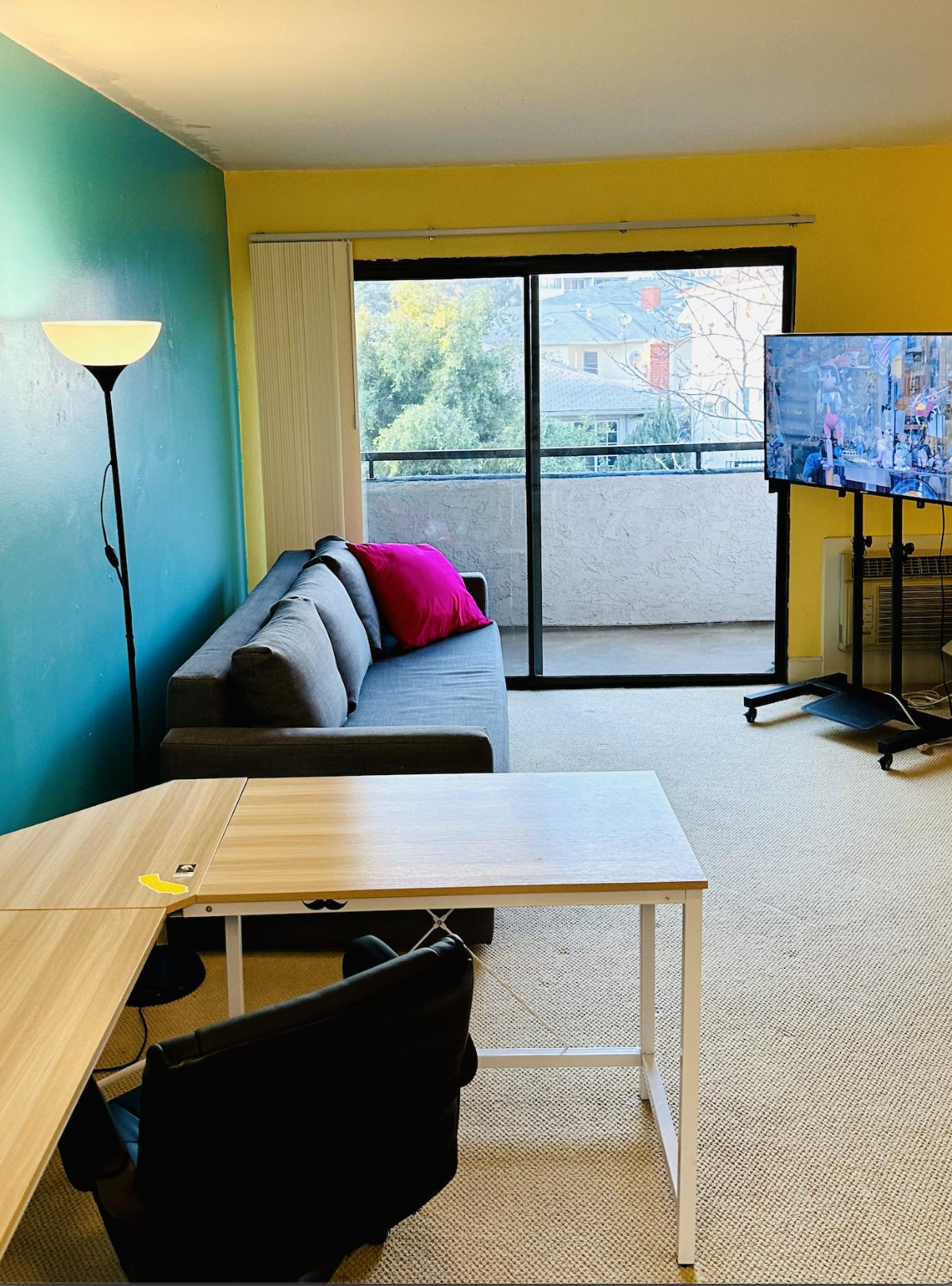 Luxury Condo 3-min walk to UCLA and Westwood Village. - Photo 5