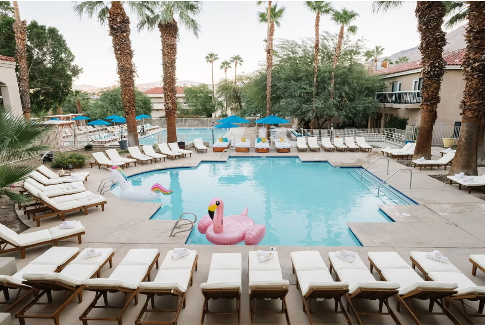 L3 Oasis Resort - Photo 3