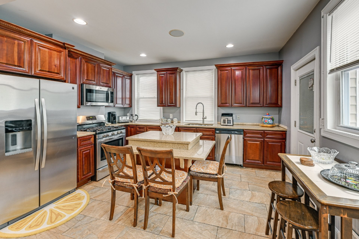 11 Adams Street, apt 1, Mount Vernon, N.Y. 10550 - Photo 2