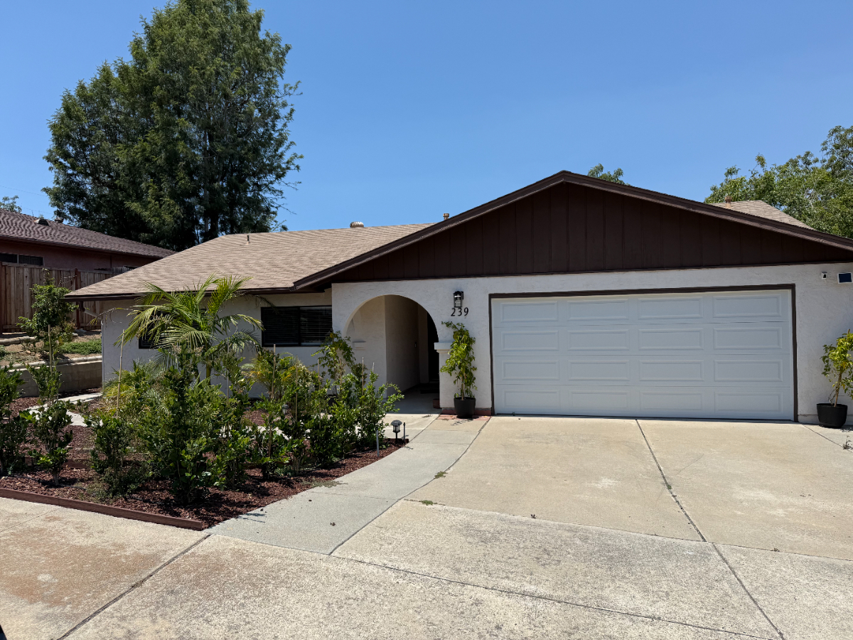 Quiet Vista 2BR/2BA | Workspaces | Near Hospitals - Photo 4