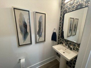 Med Center/NRG Home - Photo 4