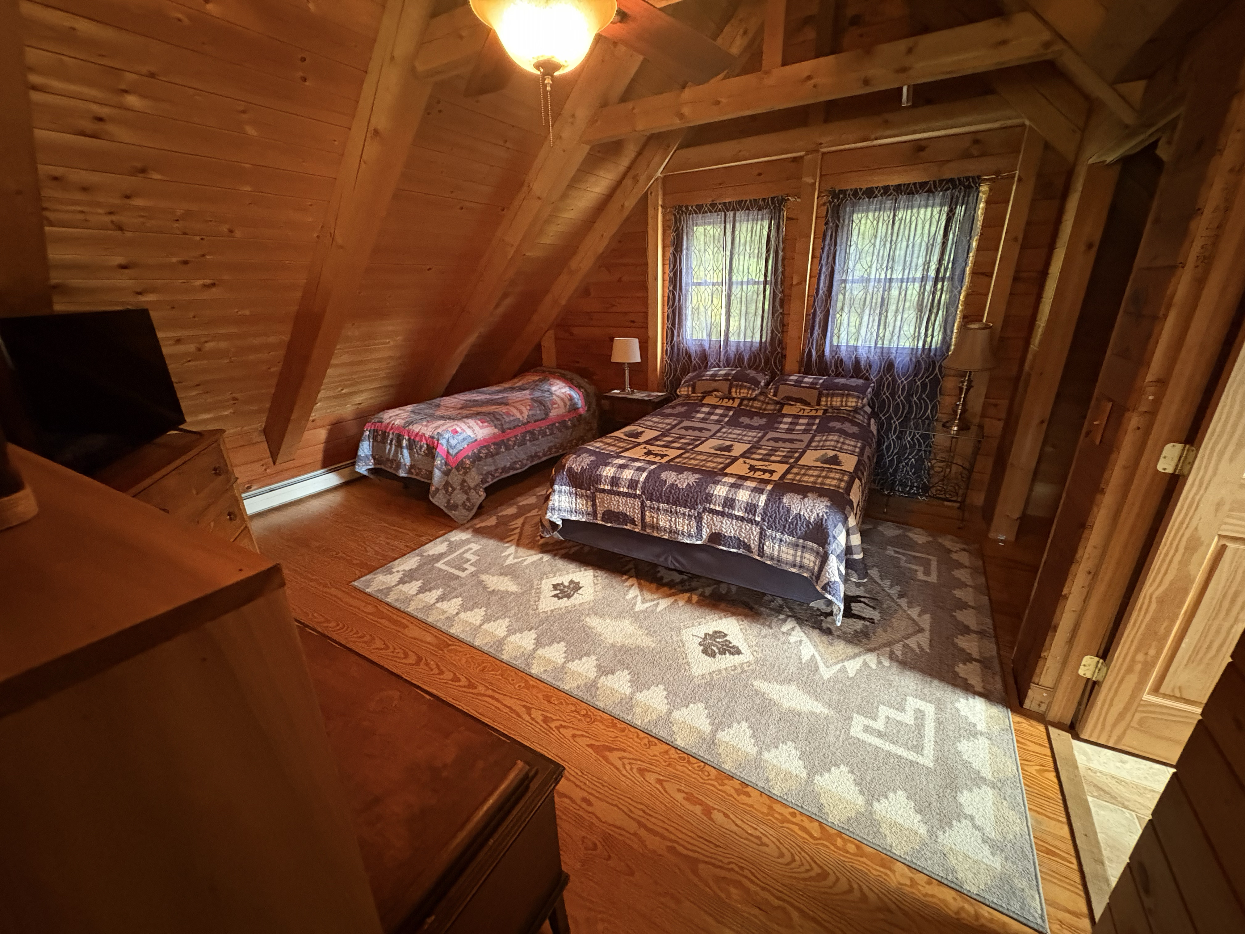 Sheila's Cabin in the Woods - Photo 6