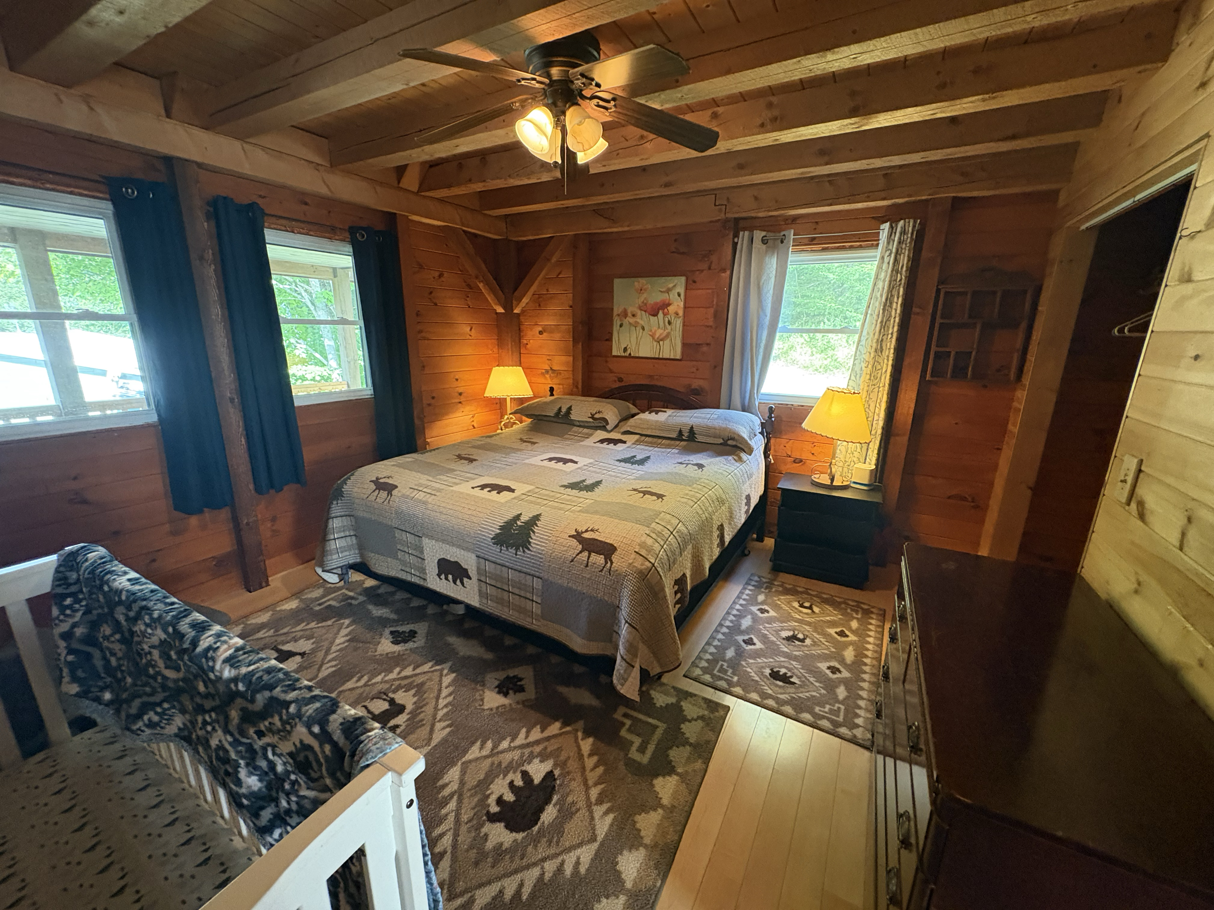 Sheila's Cabin in the Woods - Photo 4