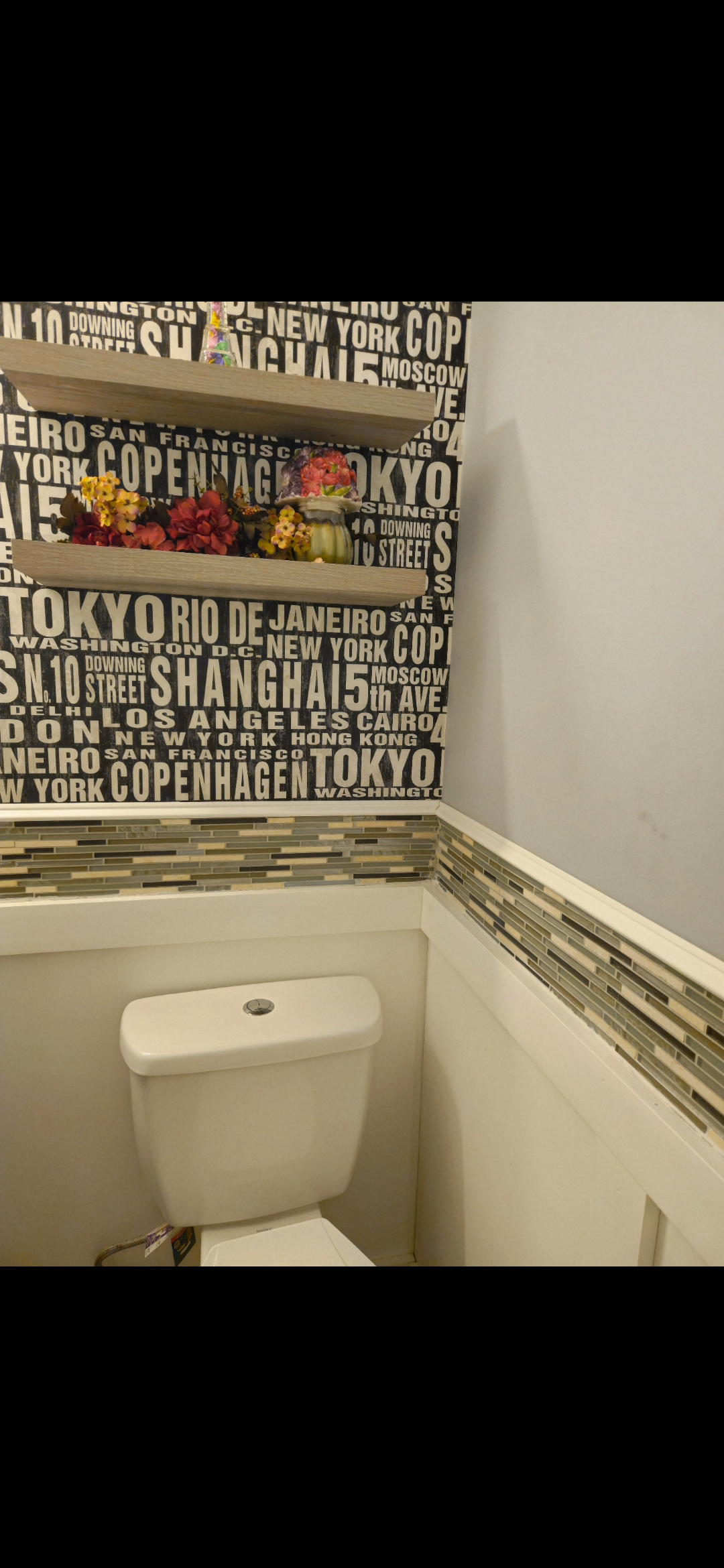 Professional Stay 2BR 1.5 Bath w/ Office & Garage - Photo 8