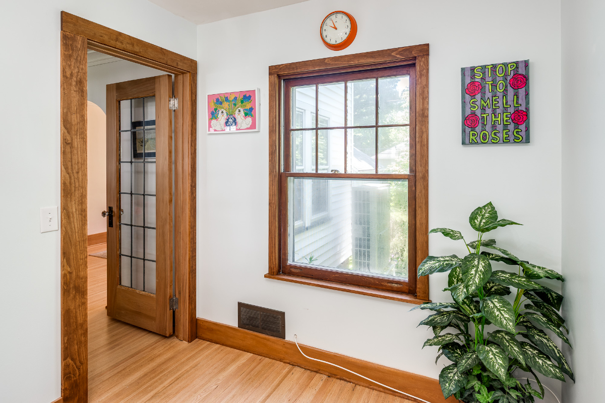 Newly Renovated 3BD/1.5BA Furnished Home in North Winton Village - Available January 15 - Photo 7