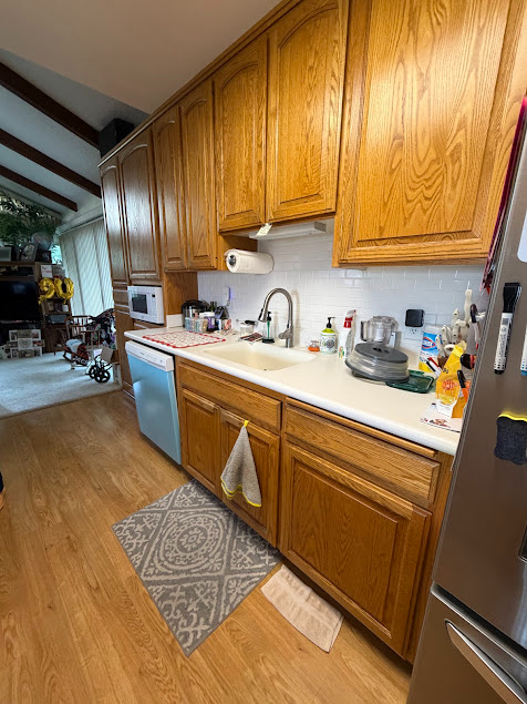 Room in Home near UOP & Hospitals - Photo 5