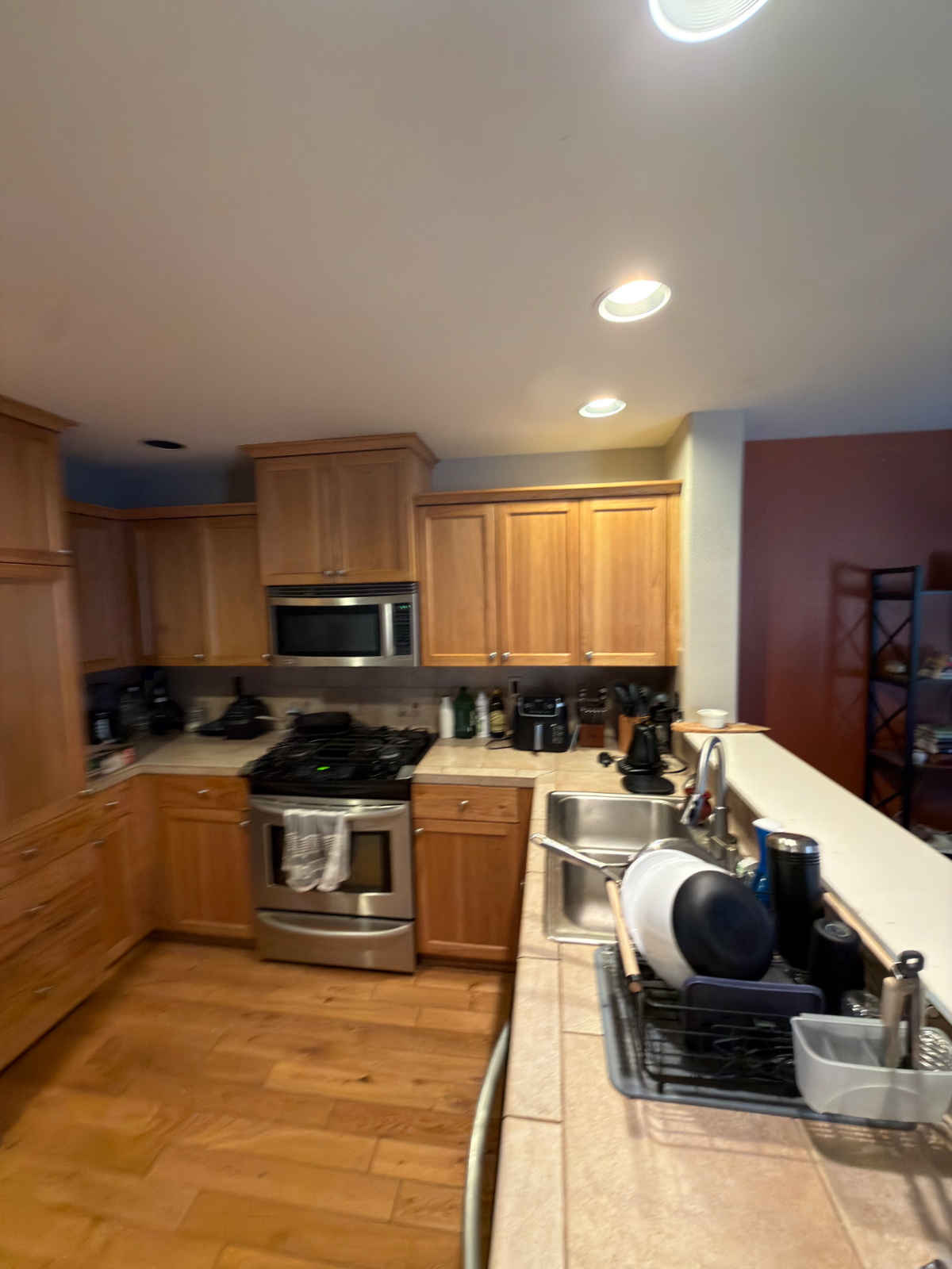 Quiet Professional Furnished Room in Prime Northwest Bend - Photo 2