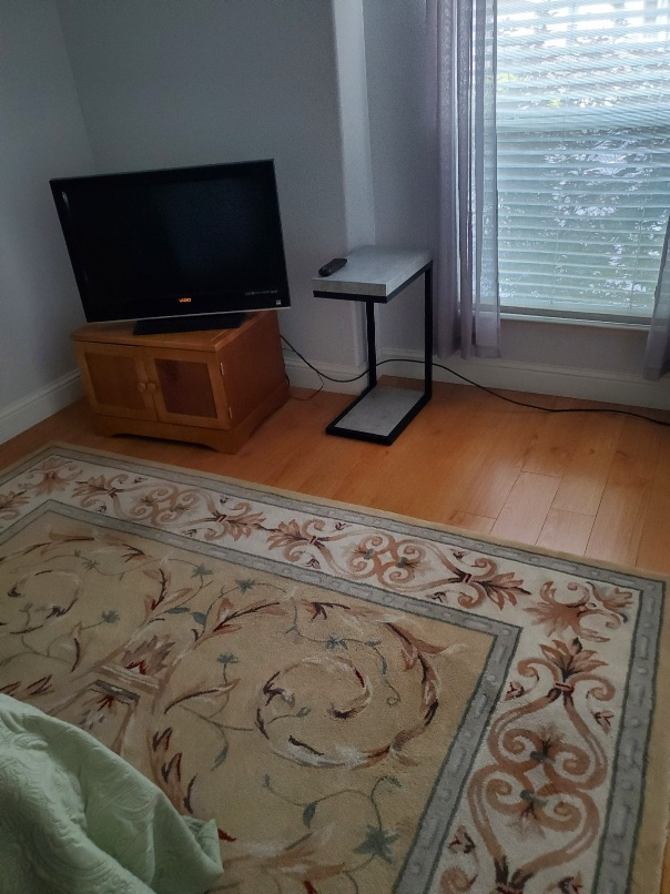 LARGE ROOM IN SPACIOUS MANUFACTURED HOME In QUIET, ADULT COMMUNITY / SOUTH SAN JOSE, CA $1600 per month - Photo 3