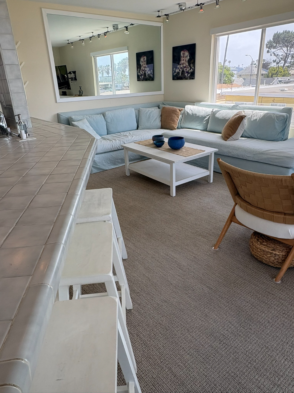 Spacious ocean view condo 1 block to the sand with parking - Photo 5