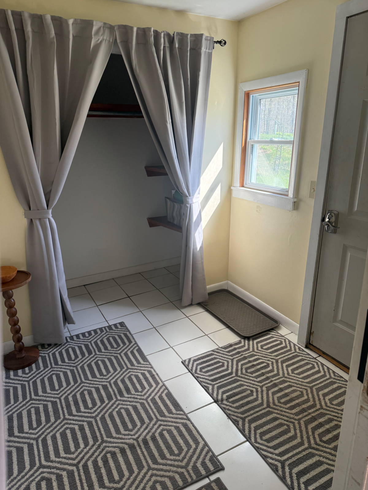 Peaceful, private, woodsy Middlesex 1 BR - Photo 1